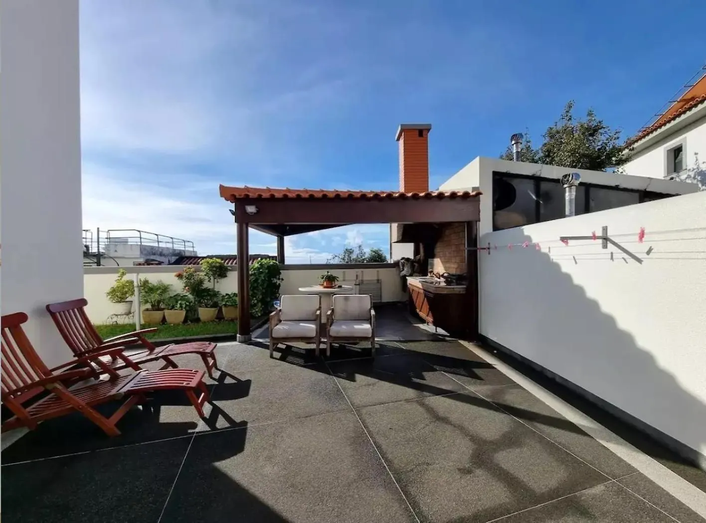 Villa Dos Saltos - Sea View, Parking, Ac & Barbecue Funchal  Holiday home Funchal (Madeira)